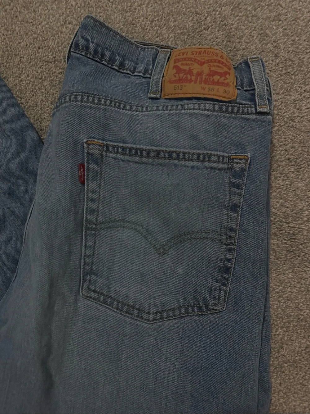 😎Levi's Men’s 513 Classic Blue Light Wash Denim Jeans | 38 x 30